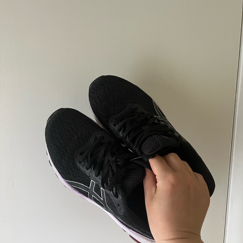 Asics - Picture 5 of 6